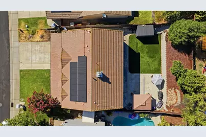 1916 Hillock Court, Rocklin, CA 95765 - Photo 2