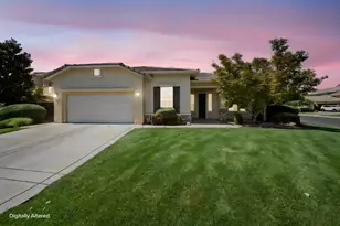 3917 Lakeside Dr, Modesto, CA 95355 - Photo 2