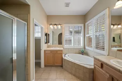 3917 Lakeside Drive, Modesto, CA 95355 - Photo 32
