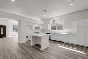 1019 Carrie St, Stockton, CA 95206 - Photo 10