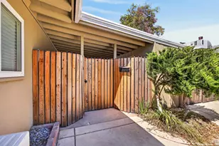 2409 Fernandez Dr, Sacramento, CA 95822 - Photo 8