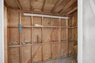2409 Fernandez Dr, Sacramento, CA 95822 - Photo 32