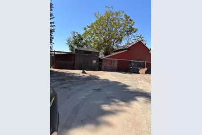 2100 W. Main, Turlock, CA 95380 - Photo 4