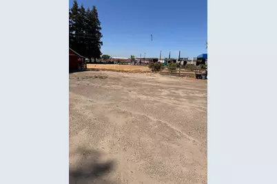 2100 W. Main, Turlock, CA 95380 - Photo 16