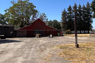 2100 W Main, Turlock, CA 95380 - Photo 6
