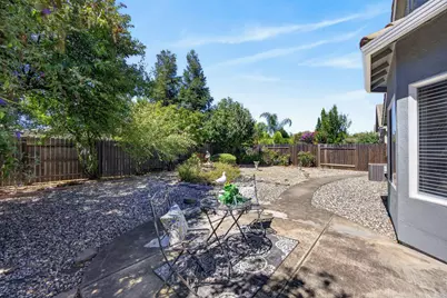 2725 Bellows Street, Davis, CA 95618 - Photo 34