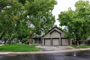 808 Stonecreek Cir, Modesto, CA 95355 - Photo 2