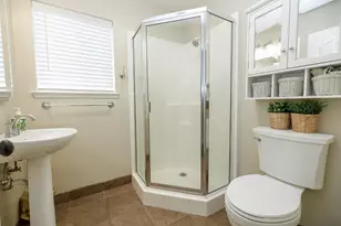 1100 Mulberry Ct, Hollister, CA 95023 - Photo 34