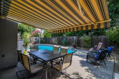 8859 Springhurst Drive, Elk Grove, CA 95624 - Photo 40