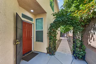 9080 Trumbauer Way, Elk Grove, CA 95758 - Photo 10
