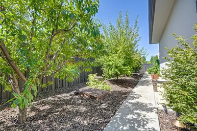 8135 Tesoro Place, Granite Bay, CA 95746 - Photo 46