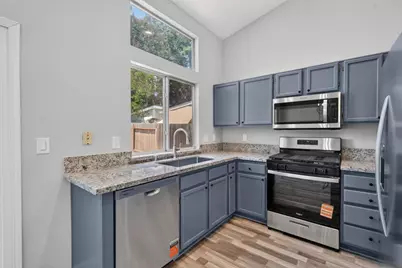 304 Jonquil Court, Roseville, CA 95747 - Photo 12