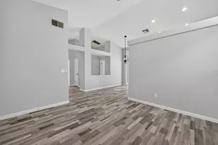 304 Jonquil Ct, Roseville, CA 95747 - Photo 10