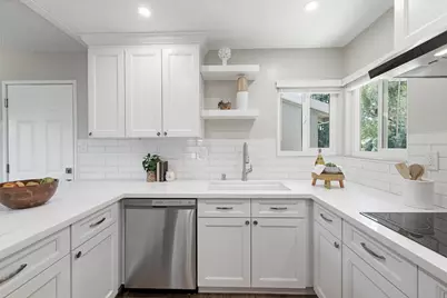 105 Waterglen Circle, Sacramento, CA 95826 - Photo 14