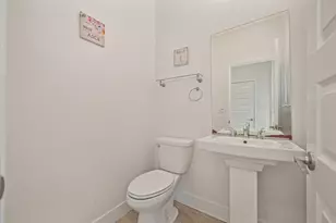 3779 Po River, Sacramento, CA 95834 - Photo 8