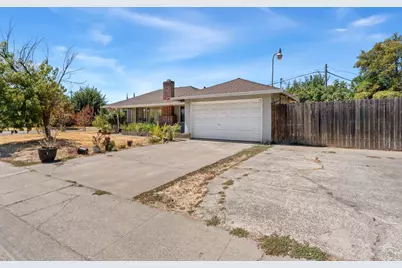 3710 Bolivar Avenue, North Highlands, CA 95660 - Photo 1