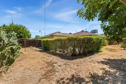 3710 Bolivar Avenue, North Highlands, CA 95660 - Photo 16