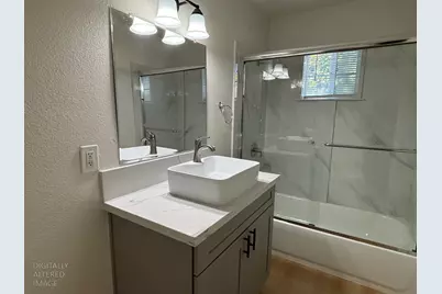 1060 Roanoke Avenue, Sacramento, CA 95838 - Photo 8