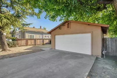 336 S Airport Way, Stockton, CA 95205 - Photo 4