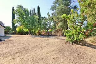 7821 Dove Creek Ct, Sacramento, CA 95828 - Photo 70