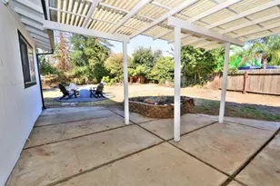 7821 Dove Creek Ct, Sacramento, CA 95828 - Photo 64
