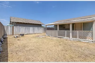 112 Irwin Court, Hanford, CA 93230 - Photo 40