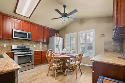 269 E Century Boulevard, Lodi, CA 95240 - Photo 12