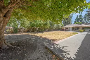 1517 Midway Dr, Woodland, CA 95695 - Photo 16