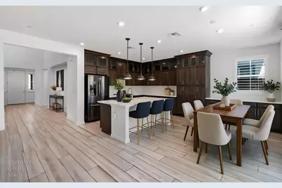 7506 Darque Way, Elk Grove, CA 95757 - Photo 10