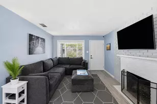 5420 Priscilla Ln, Sacramento, CA 95820 - Photo 4