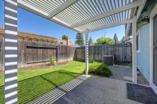 1195 Green Hill Dr, Roseville, CA 95661 - Photo 46