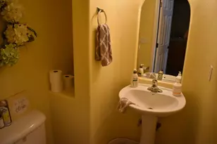 2051 Coliseum, Los Banos, CA 93635 - Photo 14