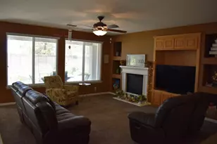 2051 Coliseum, Los Banos, CA 93635 - Photo 6