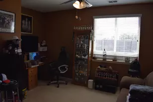 2051 Coliseum, Los Banos, CA 93635 - Photo 24