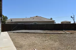 2051 Coliseum, Los Banos, CA 93635 - Photo 38