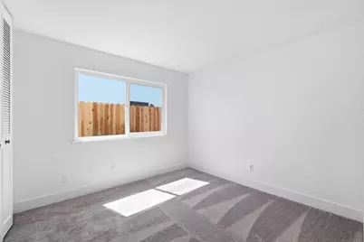 9664 Elmira Circle, Sacramento, CA 95827 - Photo 18