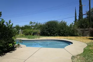 6637 Dunmore Ave, Citrus Heights, CA 95621 - Photo 2