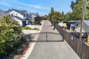 3705 MacKenzie Ln, Carmichael, CA 95608 - Photo 68