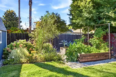 6860 Pocket Road, Sacramento, CA 95831 - Photo 48