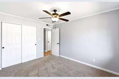 6860 Pocket Road, Sacramento, CA 95831 - Photo 38