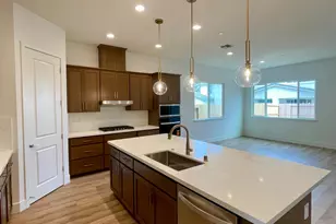 9105 Black Opal Cir, Roseville, CA 95747 - Photo 4