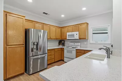 3201 Spring Crest Drive, Turlock, CA 95382 - Photo 6