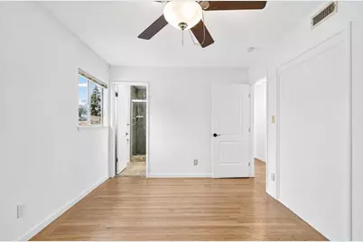 4707 Goya Parkway, Sacramento, CA 95823 - Photo 18