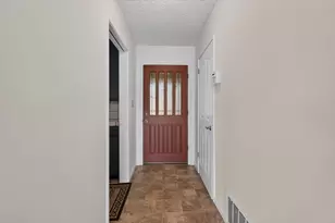 4707 Goya Pkwy, Sacramento, CA 95823 - Photo 4