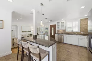 2581 Maryal Dr, Sacramento, CA 95821 - Photo 6