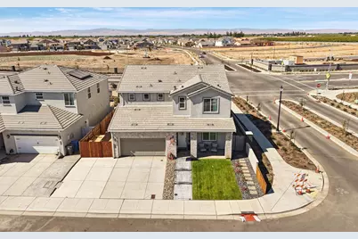 394 Vinal Drive, Manteca, CA 95337 - Photo 2