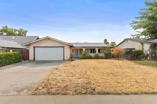 3913 Smithfield Way, Sacramento, CA 95826 - Photo 2