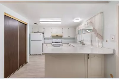 3913 Smithfield Way, Sacramento, CA 95826 - Photo 14