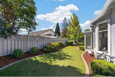6136 Rose Garden Lane, Roseville, CA 95747 - Photo 40