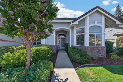 6136 Rose Garden Lane, Roseville, CA 95747 - Photo 2